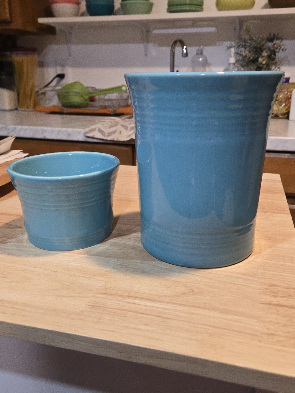 Homer Laughlin Turquoise Fiesta Utensil Crock